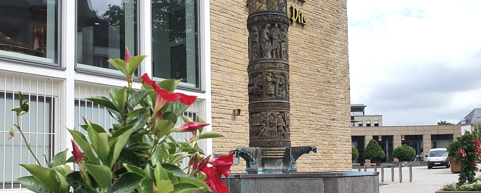 Bitburger Bierbrunnen vor der Erlebniswelt, © TI Bitburger Land Bitburger Bierbrunnen vor der Erlebniswelt, © TI Bitburger Land