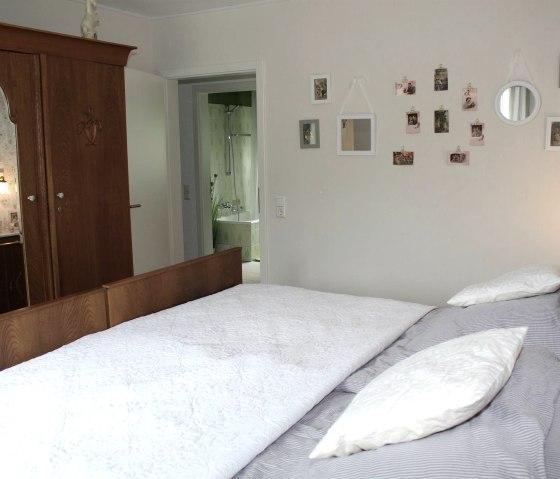 Schlafzimmer1_ Schlafzimmer1_