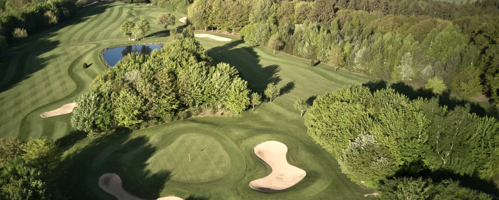 Green Bahn mit Blick auf die Bahn 2, © Herbert Leuther Green Bahn mit Blick auf die Bahn 2, © Herbert Leuther