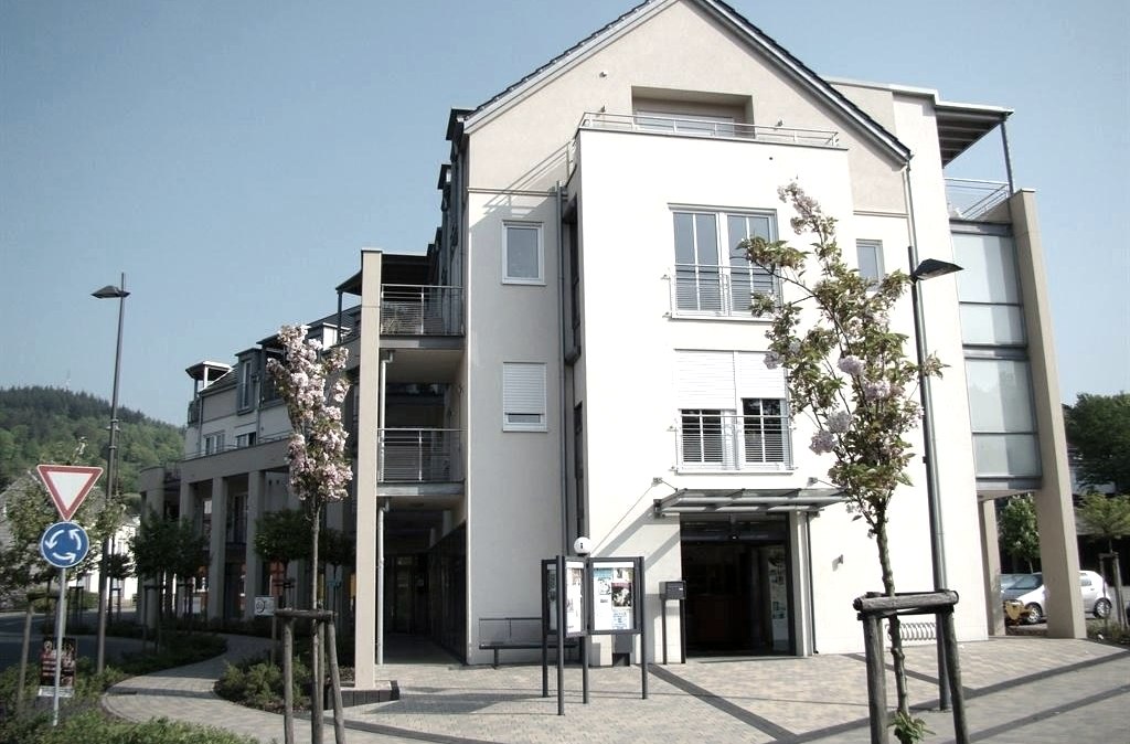 Ladestation neben der Tourist Information in Irrel, © Felsenland Südeifel Tourismus GmbH Ladestation neben der Tourist Information in Irrel, © Felsenland Südeifel Tourismus GmbH