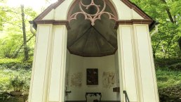 Kapelle Schwarzbildchen, © Eifel Tourismus GmbH / Dominik Ketz Kapelle Schwarzbildchen, © Eifel Tourismus GmbH / Dominik Ketz