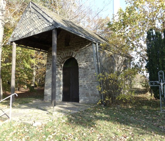 Berkapelle am Waldrand Arzfeld-Hölzchen, © TI Islek Berkapelle am Waldrand Arzfeld-Hölzchen, © TI Islek