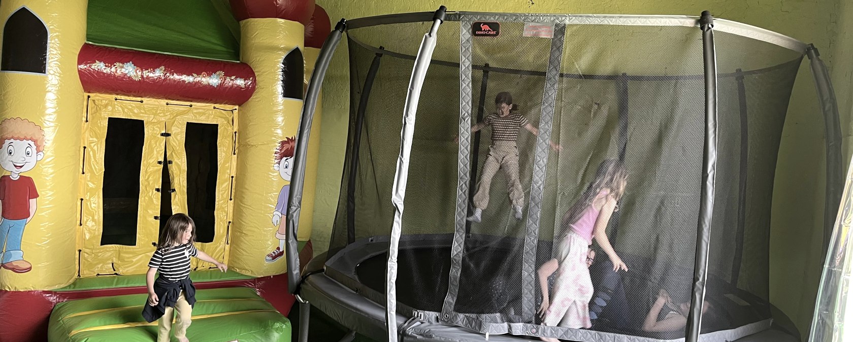 Spaß in der Spielscheune, © Siegfried Böer Spaß in der Spielscheune, © Siegfried Böer