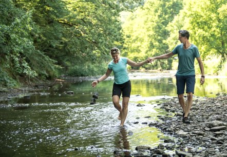 Spaß am Wasser der Prüm auf der Stausee-Prümtalroute, © Eifel Tourismus GmbH, D. Ketz Spaß am Wasser der Prüm auf der Stausee-Prümtalroute, © Eifel Tourismus GmbH, D. Ketz