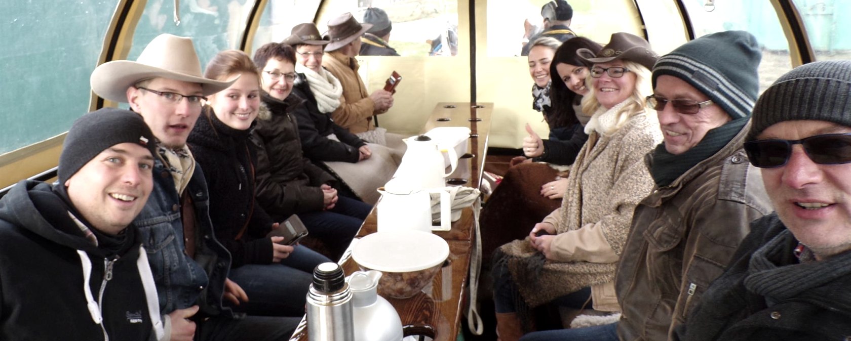 Planwagenfahrt, © River Ranch / Kristina Bachmann Planwagenfahrt, © River Ranch / Kristina Bachmann