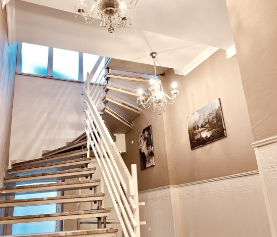 Marmortreppe zu den Appartements Marmortreppe zu den Appartements