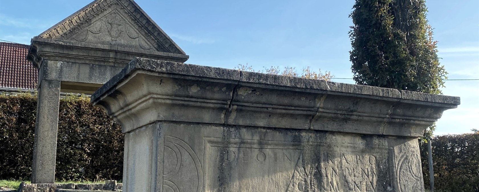 Weihedenkmal, © Felsenland Südeifel Tourismus GmbH, AC Krebs Weihedenkmal, © Felsenland Südeifel Tourismus GmbH, AC Krebs