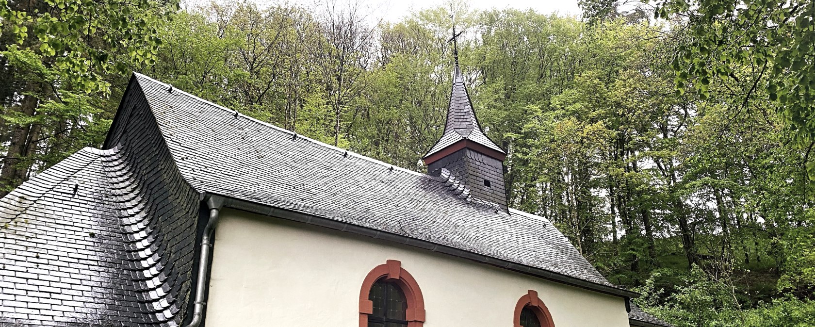 Kreuzkapelle, © Felsenland Südeifel Tourismus GmbH / Anna Carina Krebs Kreuzkapelle, © Felsenland Südeifel Tourismus GmbH / Anna Carina Krebs