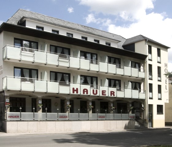 Hotel Hauer Aussenansicht, © Hotel-Restaurant Hauer Hotel Hauer Aussenansicht, © Hotel-Restaurant Hauer