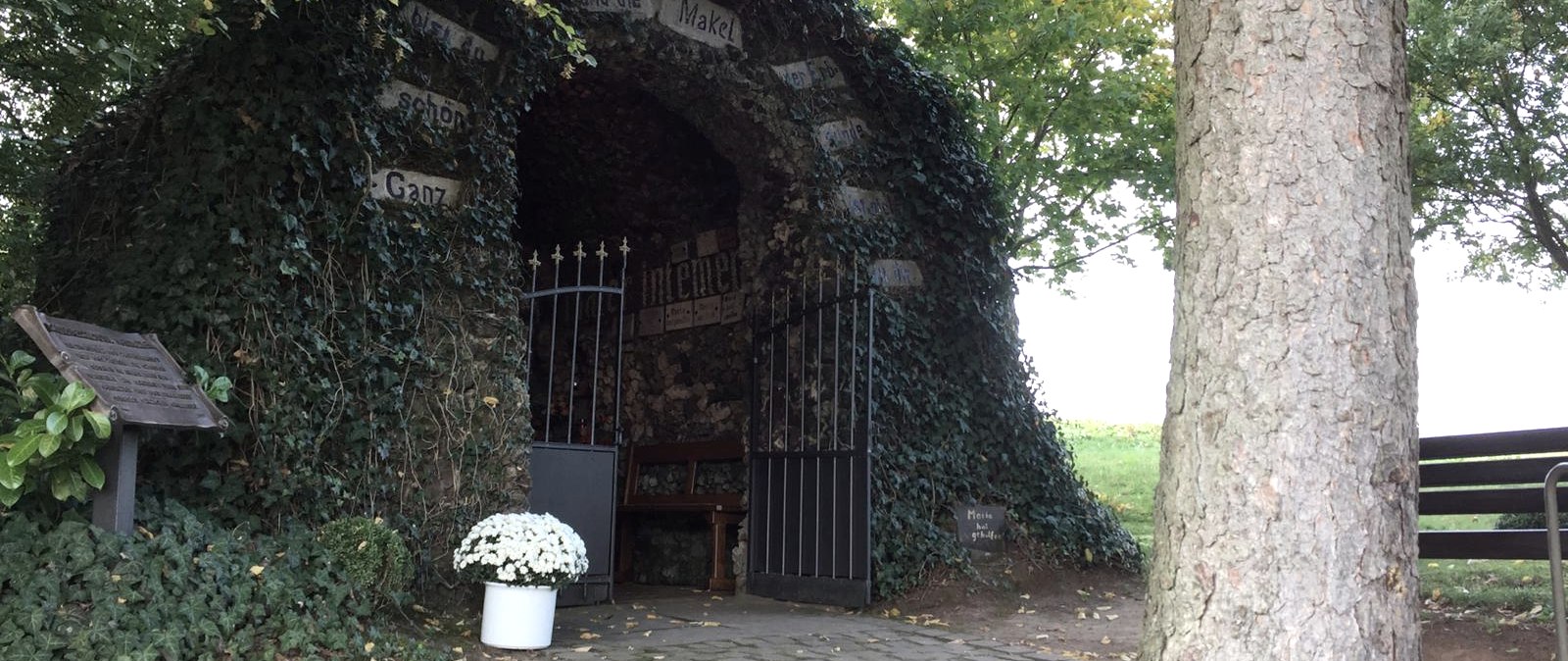 Lourdesgrotte, © Simone Probst Lourdesgrotte, © Simone Probst