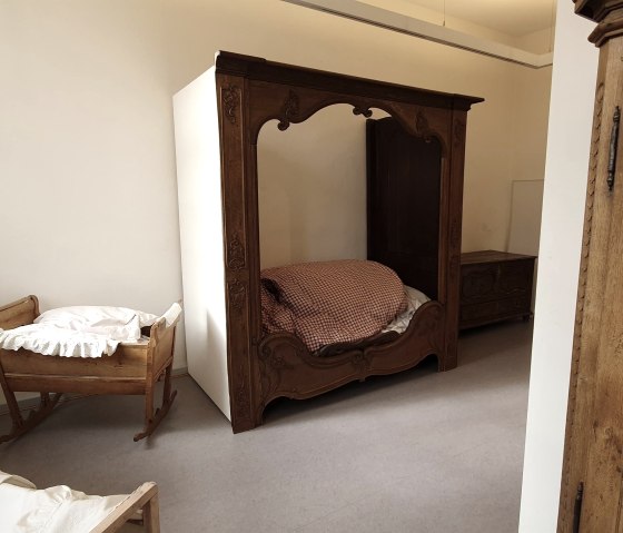 Altes Schlafzimmer, © Tourist-Information Bitburger Land Altes Schlafzimmer, © Tourist-Information Bitburger Land