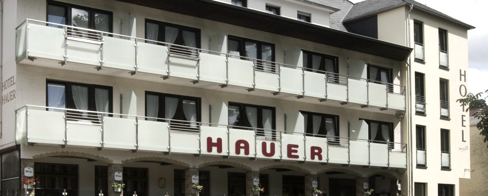 Hotel Hauer Aussenansicht, © Hotel-Restaurant Hauer Hotel Hauer Aussenansicht, © Hotel-Restaurant Hauer