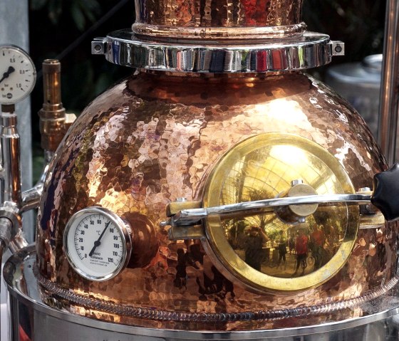 Schnaps Destillieren, © Pixabay Schnaps Destillieren, © Pixabay