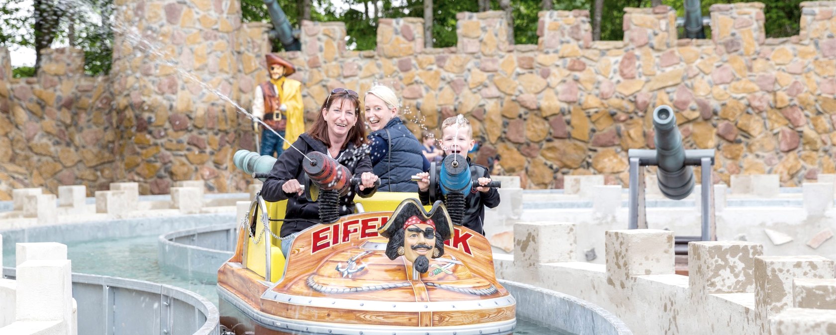 04eifelpark-gondorfer-piratenschlacht, © Eifelpark Gondorf 04eifelpark-gondorfer-piratenschlacht, © Eifelpark Gondorf