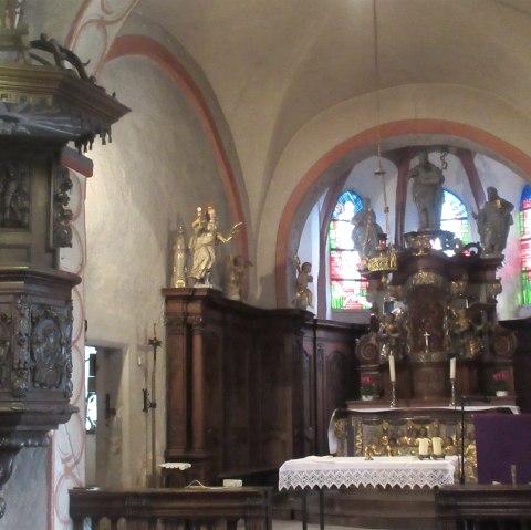 Johanniterkirche Roth an der Our Innenraum, © Felsenland Südeifel Tourismus GmbH Johanniterkirche Roth an der Our Innenraum, © Felsenland Südeifel Tourismus GmbH