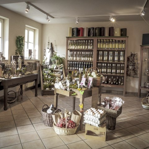 ein breites Sortiment bietet der Hofladen Arens, © Keller Art Design ein breites Sortiment bietet der Hofladen Arens, © Keller Art Design