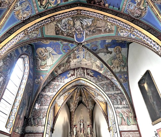 Pfarrkirche St. Luzia Eschfeld, © Tourist-Information Islek, Ingrid Wirtzfeld Pfarrkirche St. Luzia Eschfeld, © Tourist-Information Islek, Ingrid Wirtzfeld