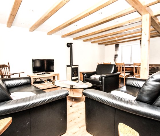 Ferienhaus: Wohnzimmer, © Gasthaus Geimer Ferienhaus: Wohnzimmer, © Gasthaus Geimer