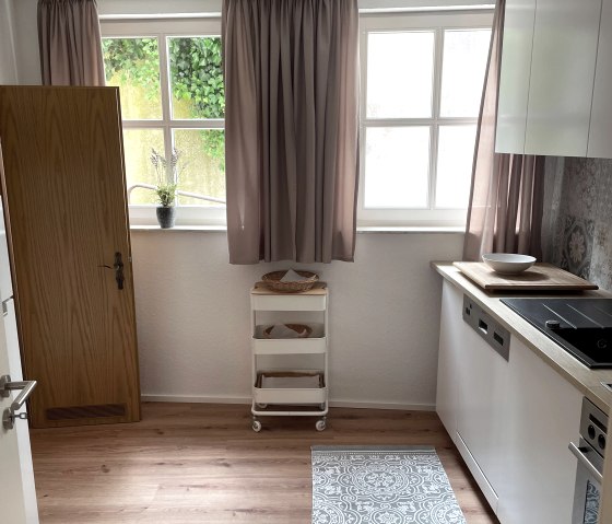 Küche mit Abstellraum, © Eifel Fewo Küche mit Abstellraum, © Eifel Fewo