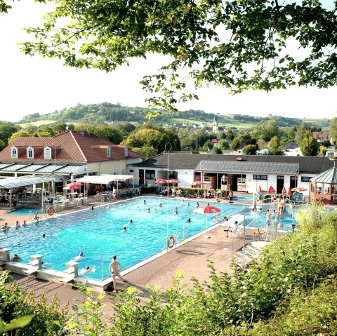 Badespaß auf dem Prümtal Camping in Oberweis, © Prümtal Camping Badespaß auf dem Prümtal Camping in Oberweis, © Prümtal Camping