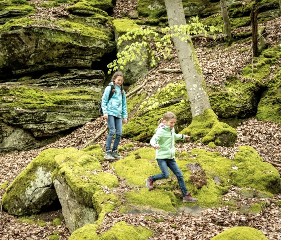 Jede Menge Spaß für Kinder bei der Lauschtour Grüne Hölle, © Eifel Tourismus GmbH, Dominik Ketz Jede Menge Spaß für Kinder bei der Lauschtour Grüne Hölle, © Eifel Tourismus GmbH, Dominik Ketz