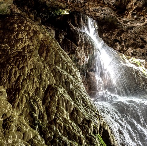 Huwelslay Holsthum, © Felsenland Südeifel Tourismus GmbH Huwelslay Holsthum, © Felsenland Südeifel Tourismus GmbH