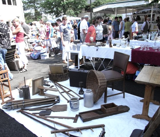 Trödelmarkt, © Heimatverein Lambertsberg e.V. Trödelmarkt, © Heimatverein Lambertsberg e.V.