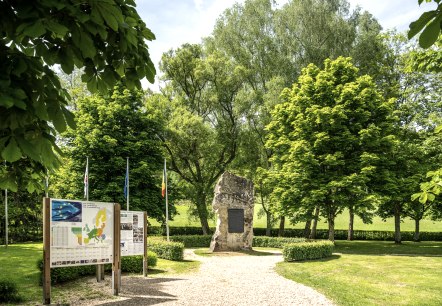 Das Europadenkmal am Dreiländereck Ouren, © Eifel Tourismus GmbH, Dominik Ketz Das Europadenkmal am Dreiländereck Ouren, © Eifel Tourismus GmbH, Dominik Ketz