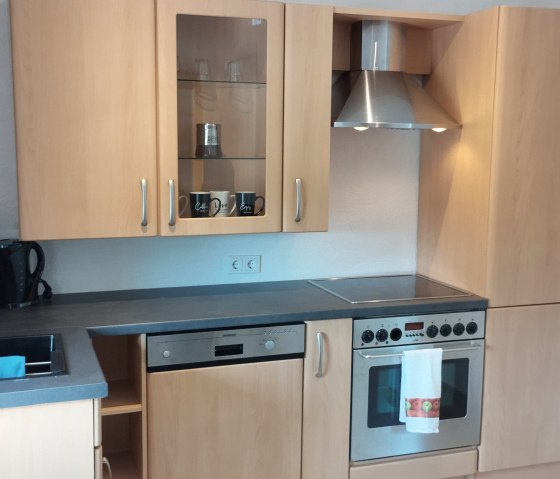 FeWo Hühn Küche(c)TIBitMeS (4) FeWo Hühn Küche(c)TIBitMeS (4)