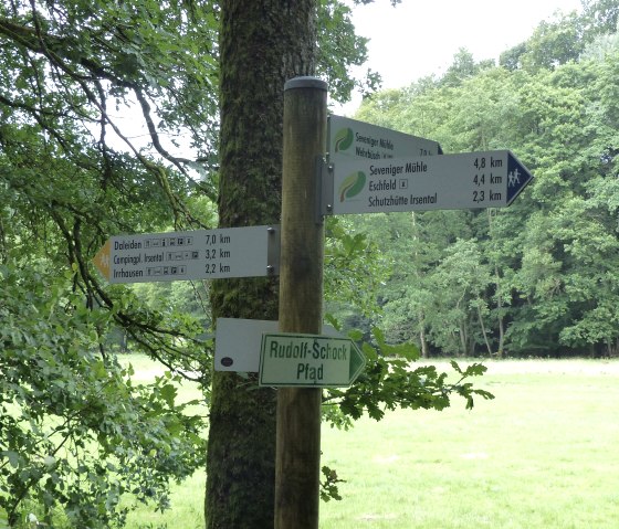 Signposting, © Tourist-Information Islek Signposting, © Tourist-Information Islek