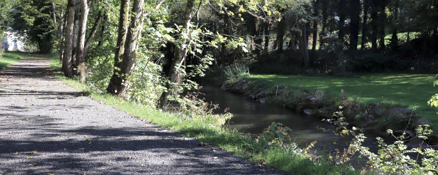 Komfortweg Waxweiler, © Tourist-Information Islek Komfortweg Waxweiler, © Tourist-Information Islek