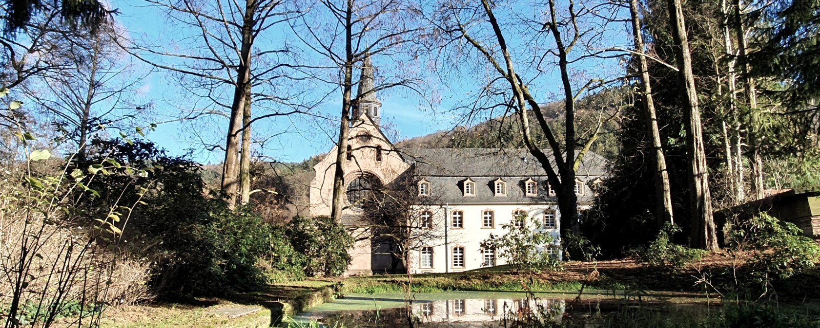 Blick auf Kloster St. Thomas, © Tourist-Information Bitburger Land Blick auf Kloster St. Thomas, © Tourist-Information Bitburger Land