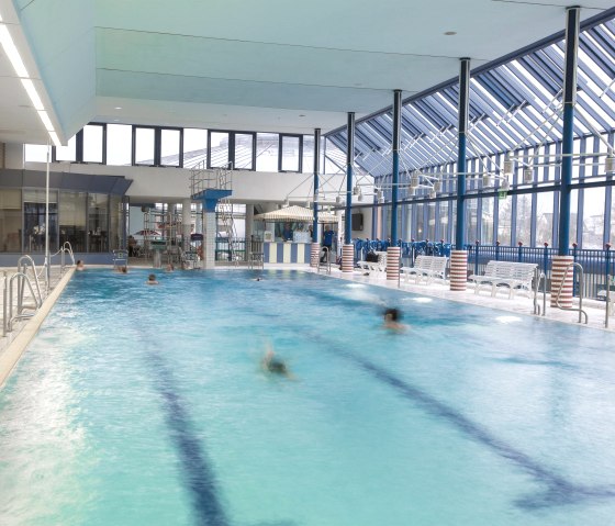 Schwimmbecken, © Cascade Schwimmbecken, © Cascade