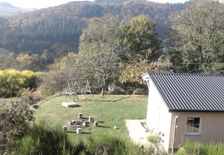 Waldbungalow, © Gerta Zwicker Waldbungalow, © Gerta Zwicker