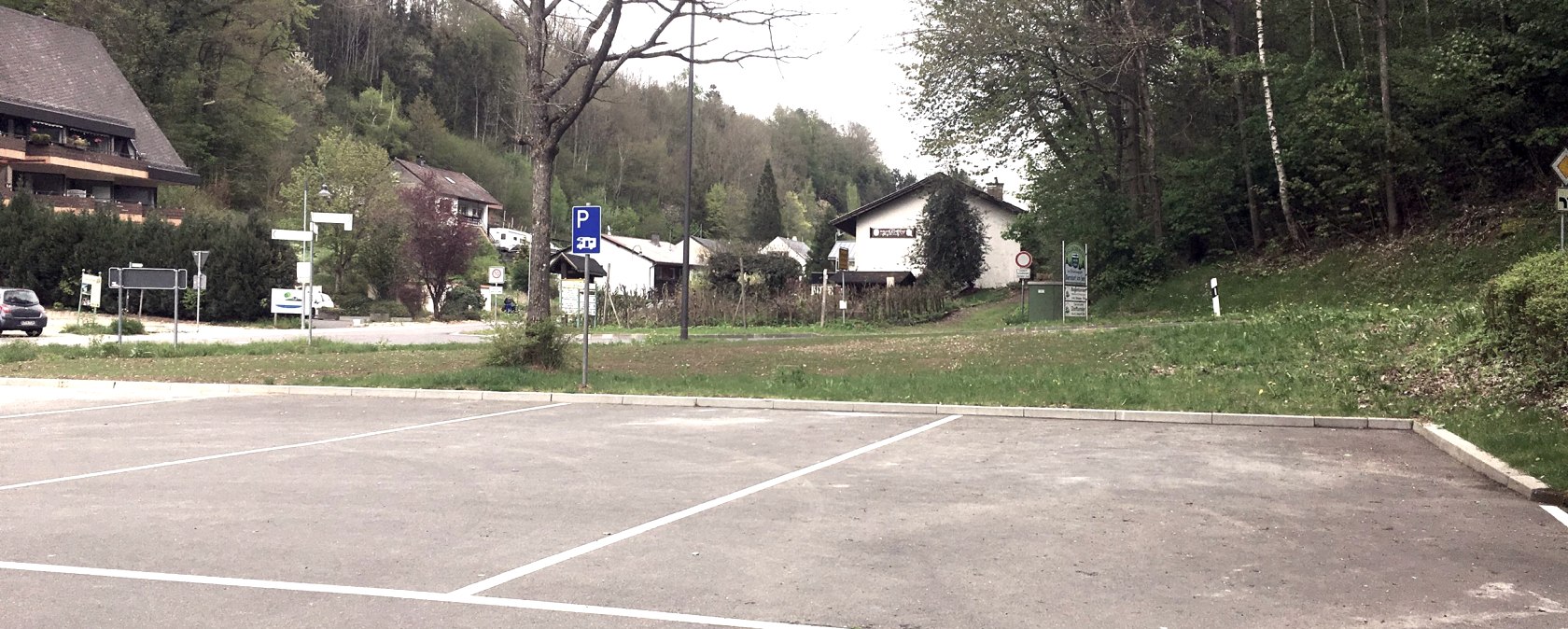 Wohnmobilstellplatz Stausee Bitburg, © TI Bitburger Land Wohnmobilstellplatz Stausee Bitburg, © TI Bitburger Land