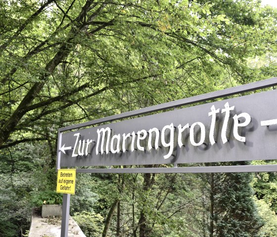Hinweisschild Mariengrotte, © TI Bitburger Land