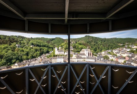 Blick aus dem Beilsturm auf Neuerburg, © Eifel Tourismus GmbH, D. Ketz