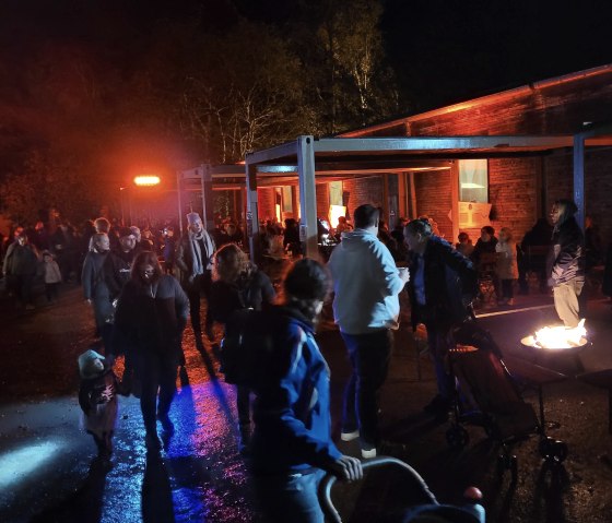 Abendveranstaltung in Dino's Diner, &copy; Felsenland S&uuml;deifel Tourismus GmbH, Elke Wagner