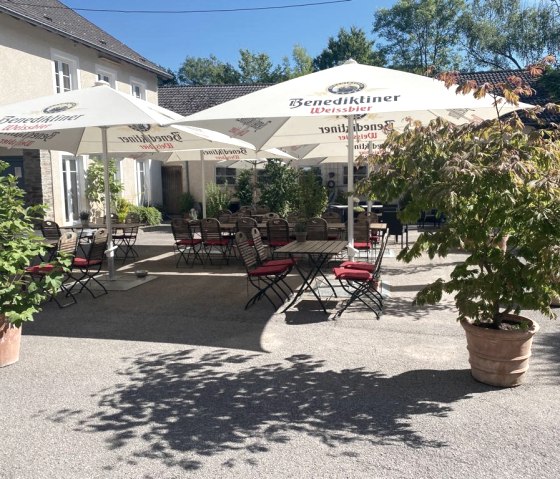 Biergarten Landgasthof, &copy; Grafiksalon