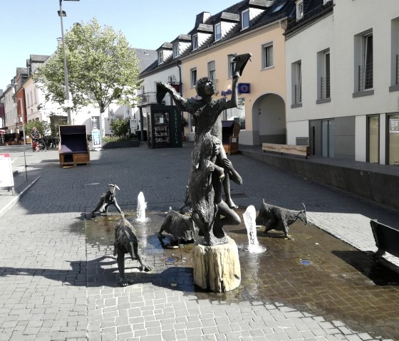 G&auml;&szlig;estrepper Brunnen 2, &copy; TI Bitburger Land