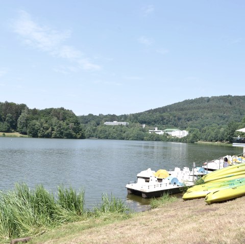 Auf dem See ist Boot fahren möglich, © TI Bitburger Land