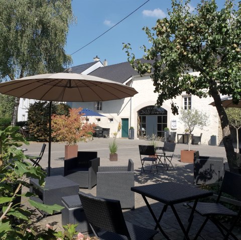 Aussenansicht - Hofcafe Kreative Galerie, &copy; Ingeborg Steichen