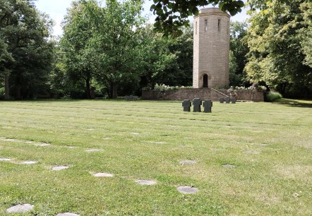 Ehrenfriedhof, © Tourist-Information Bitburger Land