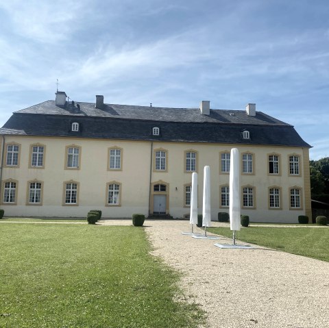 Schloss Niederweis, © Felsenland Südeifel Tourismus GmbH / Anna Carina Krebs