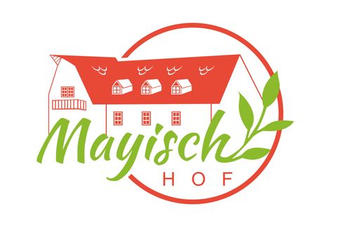 Ein farbenfrohes Logo zeigt ein stilisiertes Bauernhaus mit einem roten Dach und grünen Blättern. Der Schriftzug "Mayisch Hof" ist gut lesbar und modern gestaltet.