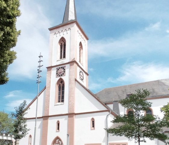 Seiteneingang Liebfrauenkirche Bitburg, © TI Bitburger Land