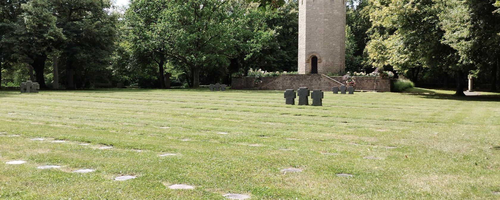 Ehrenfriedhof, © Tourist-Information Bitburger Land