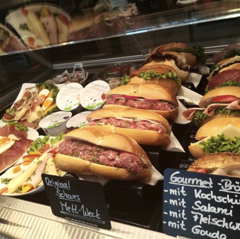 Mittagstisch 1 - Metzgerei Schares, &copy; Dieter Schares