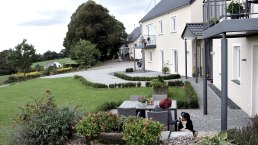 Ferienhaus mit 3 Wohnungen