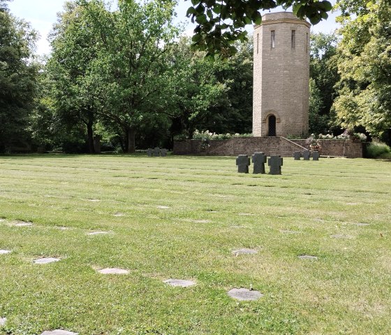 Ehrenfriedhof, &copy; Tourist-Information Bitburger Land